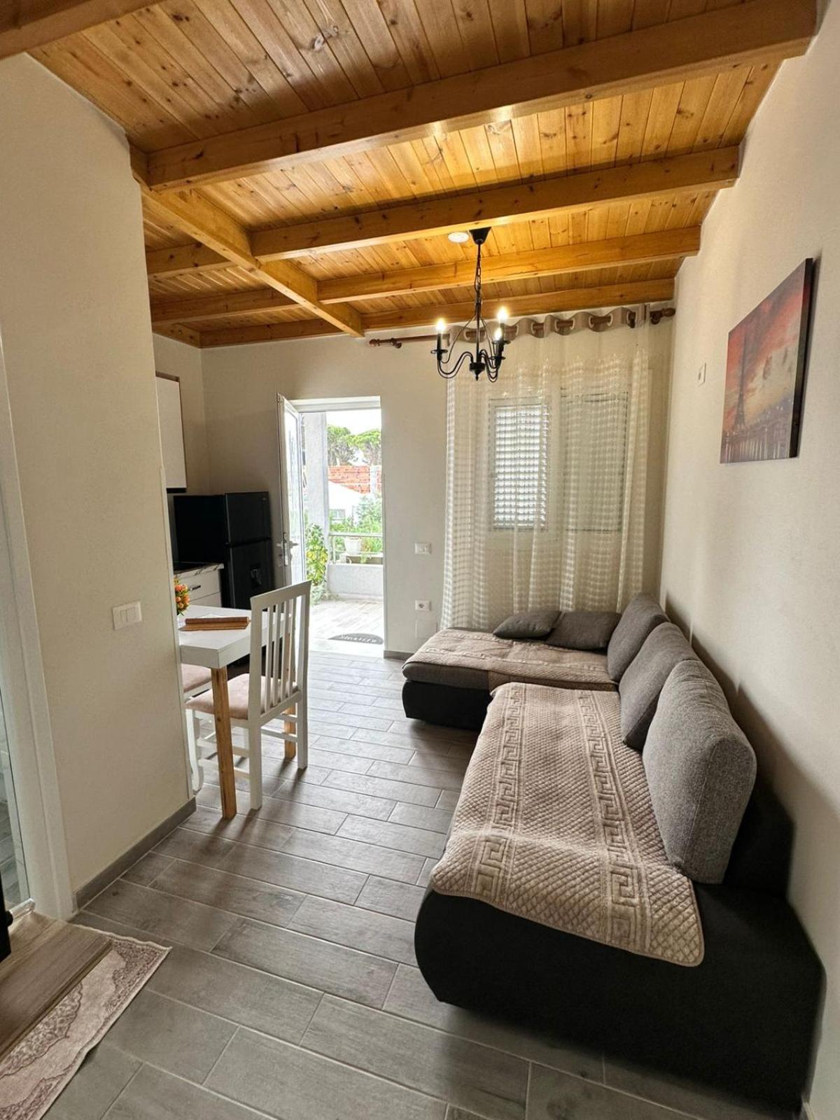 Vila Soleil Vlore Exterior photo